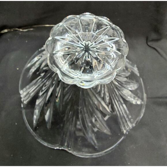 Waterford Marquis Crystal Footed Bowl in the Festival Pattern 40030385 - Picture 5 of 6